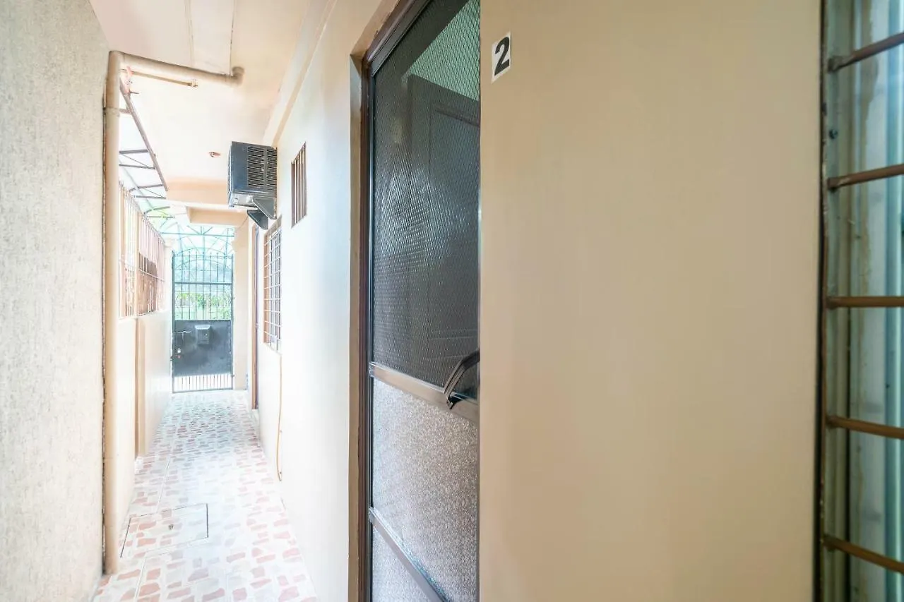 Conrado's Apartelle Paranaque City 2*,  Filipinas