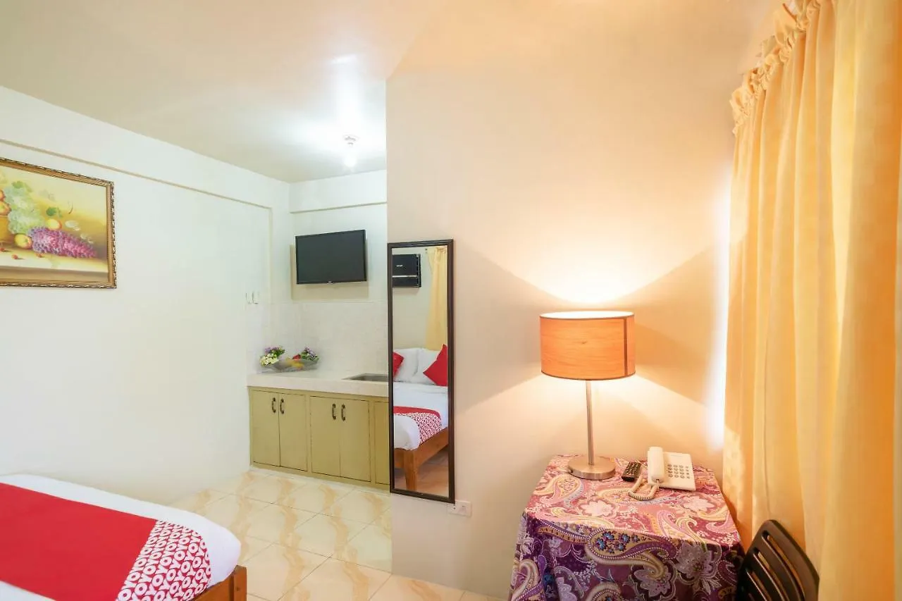 Conrado's Apartelle Paranaque City 2*,